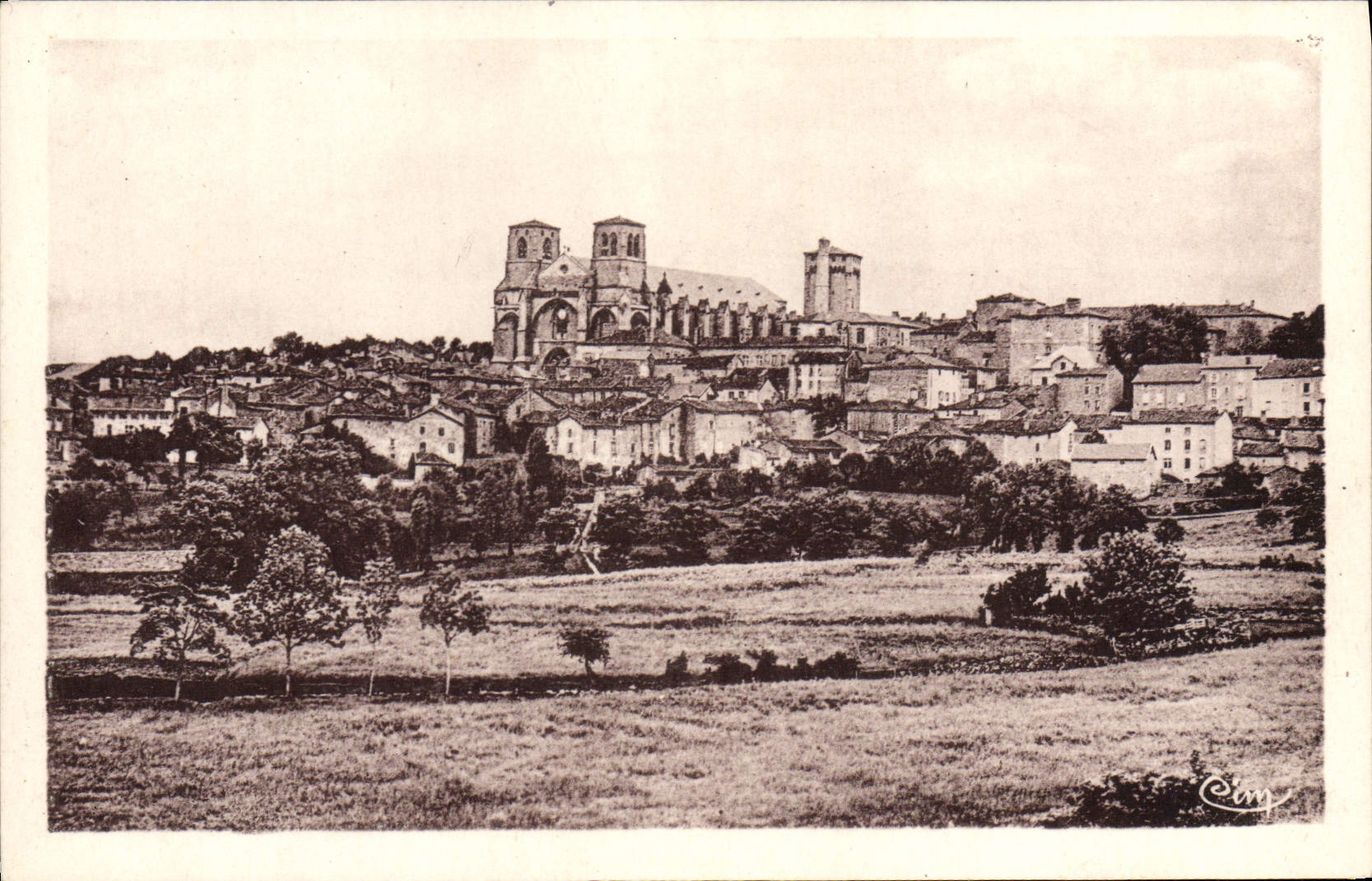 CPA La Chaise Dieu Vue Generale
