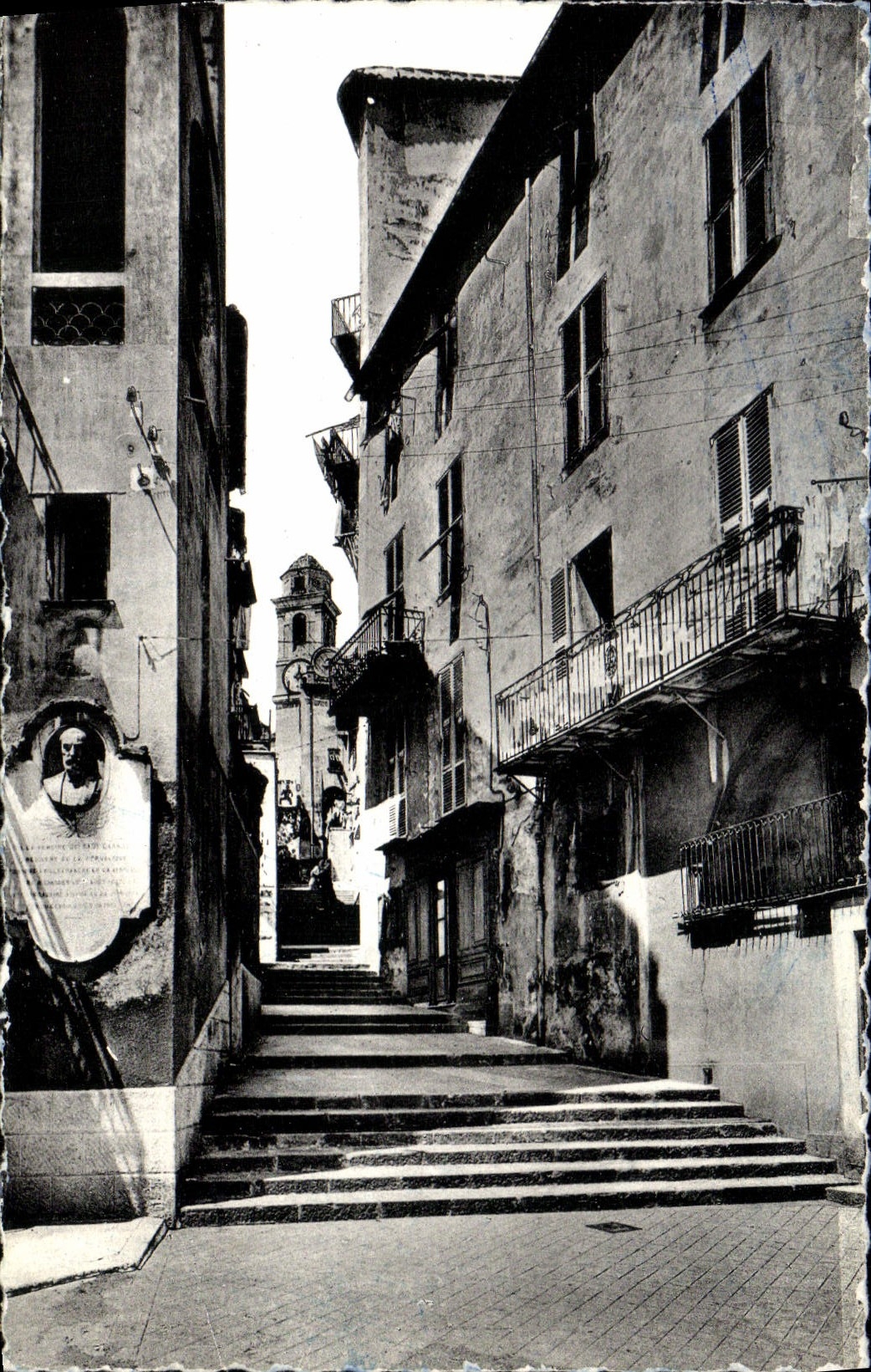 La Vieille Ville — Villefranche-sur-Mer — Collection Marceau, Nice