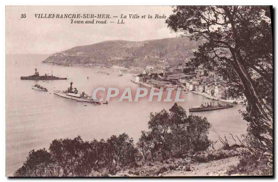 Villefranche-sur-Mer — La Ville et la Rade — LL