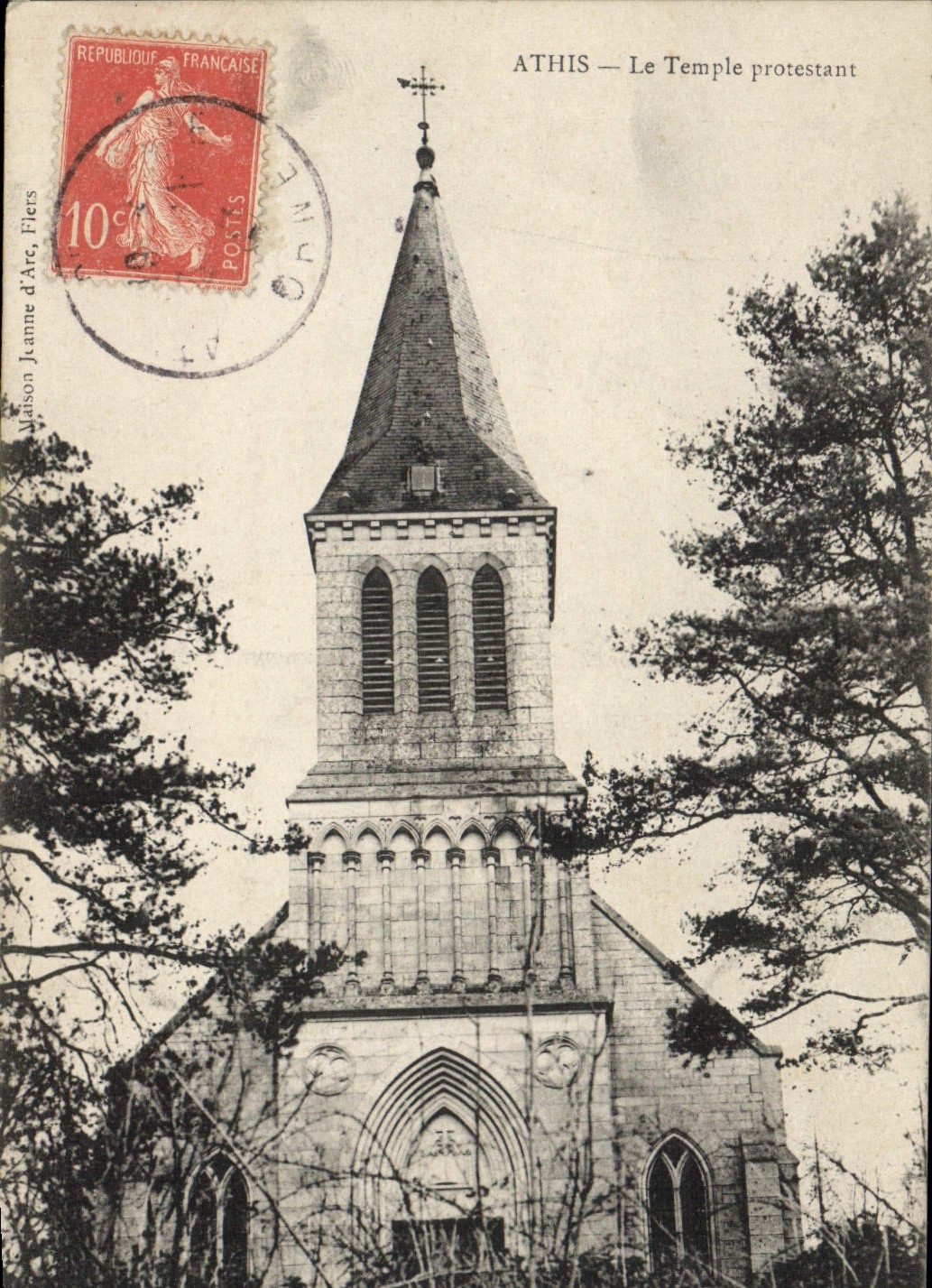 Athis — Le Temple protestant — Maison Jeanne d'Arc, Fliers - Recto