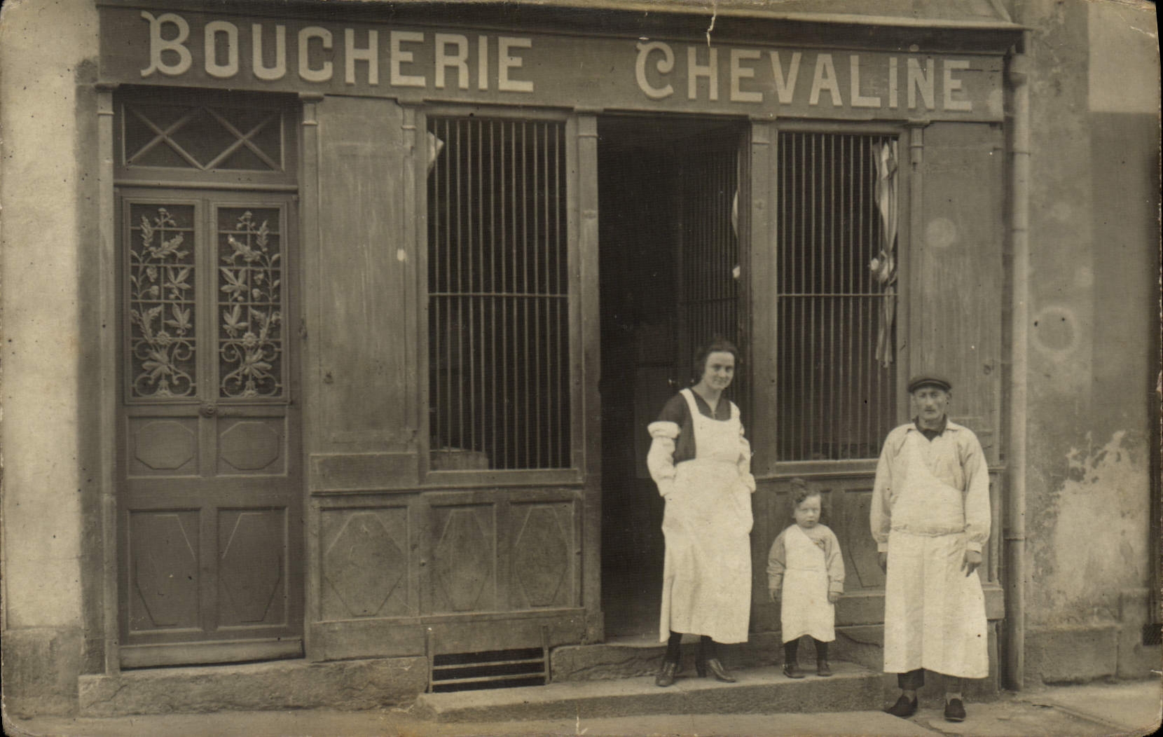 CARTE PHOTO Boucherie Chevaline 