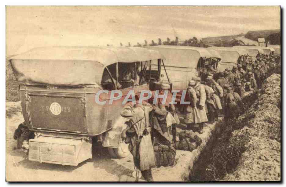 Convoy de véhicules militaires — Verdun — Éditeur ALEX. JOUVÈNE, MARSELLA (FRANCE) — N° IV.6