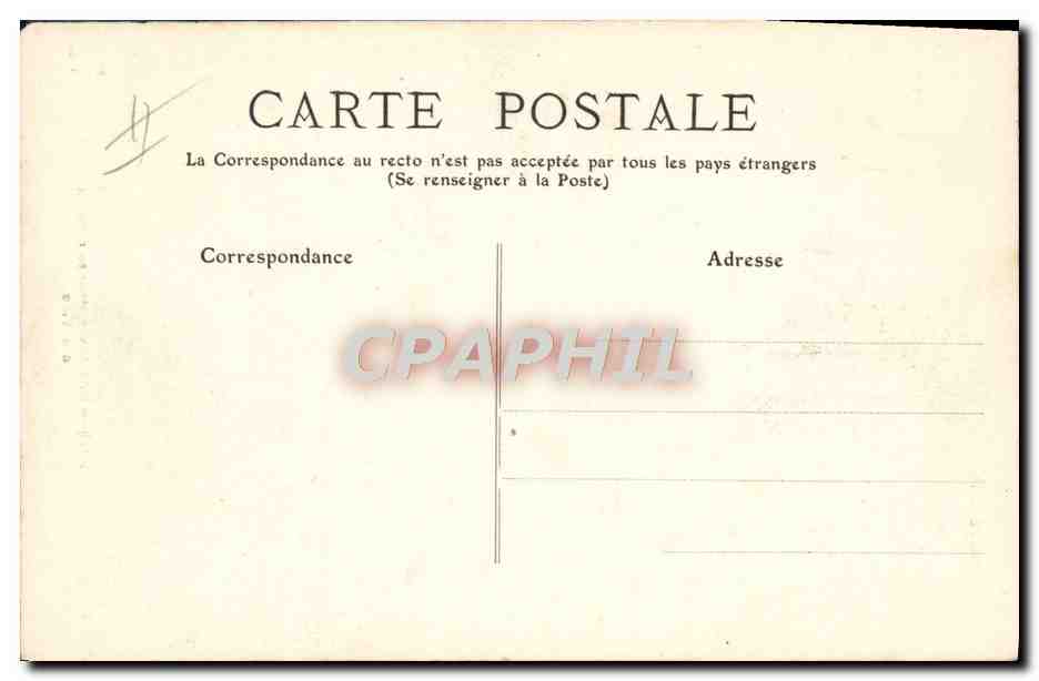 CPA Folklore Une Auvergnate se rendant a la ville  — Verso