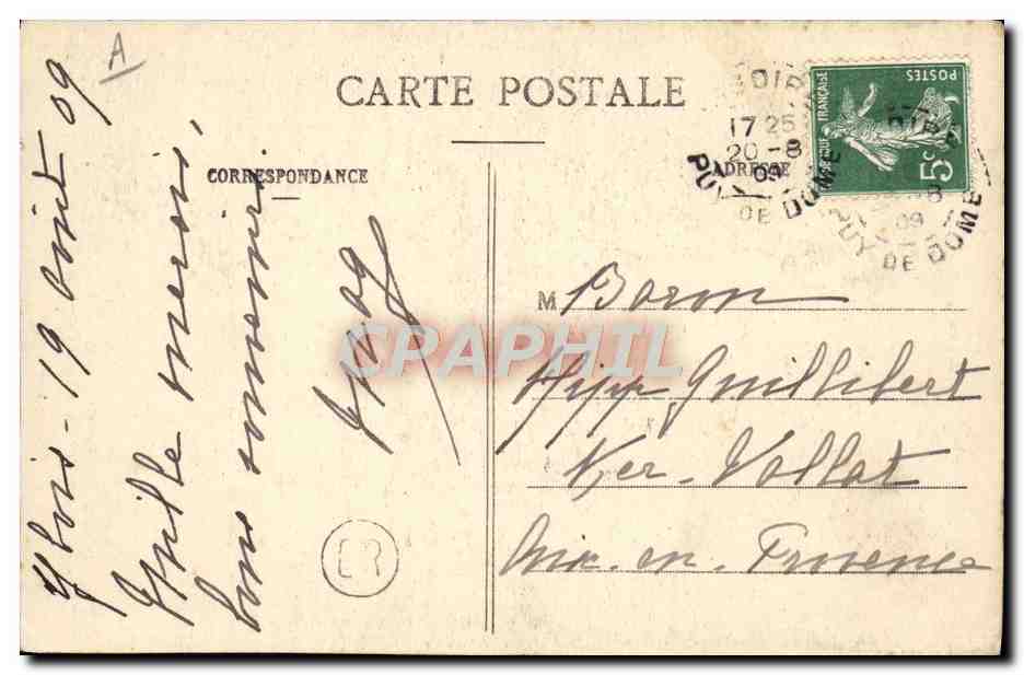 CPA Folklore Auvergne Paysanne d'Issoire revenant des champs — Verso