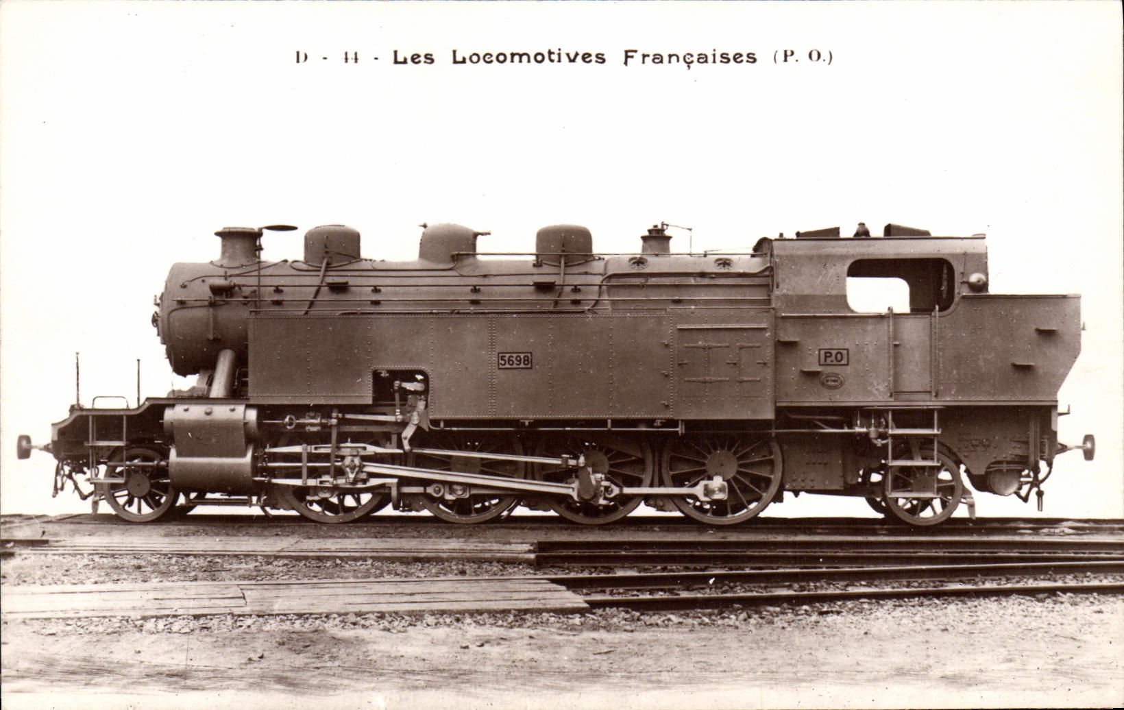 CPA Train Locomotive PO Serie 5616 5740