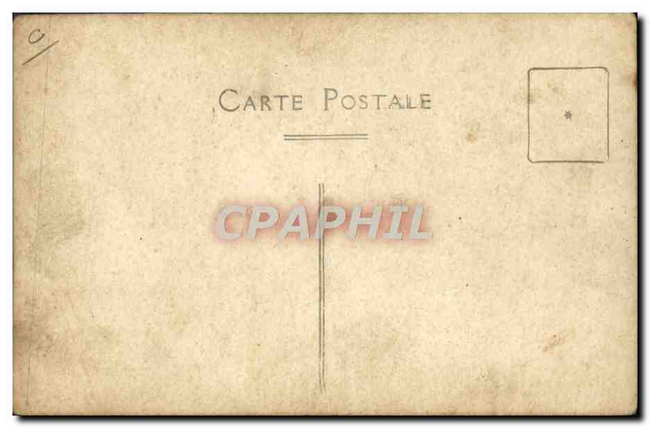 Deux lutteurs en action — scène de lutte — éditeur CPAPHIL, n° de série non visible — Reverso