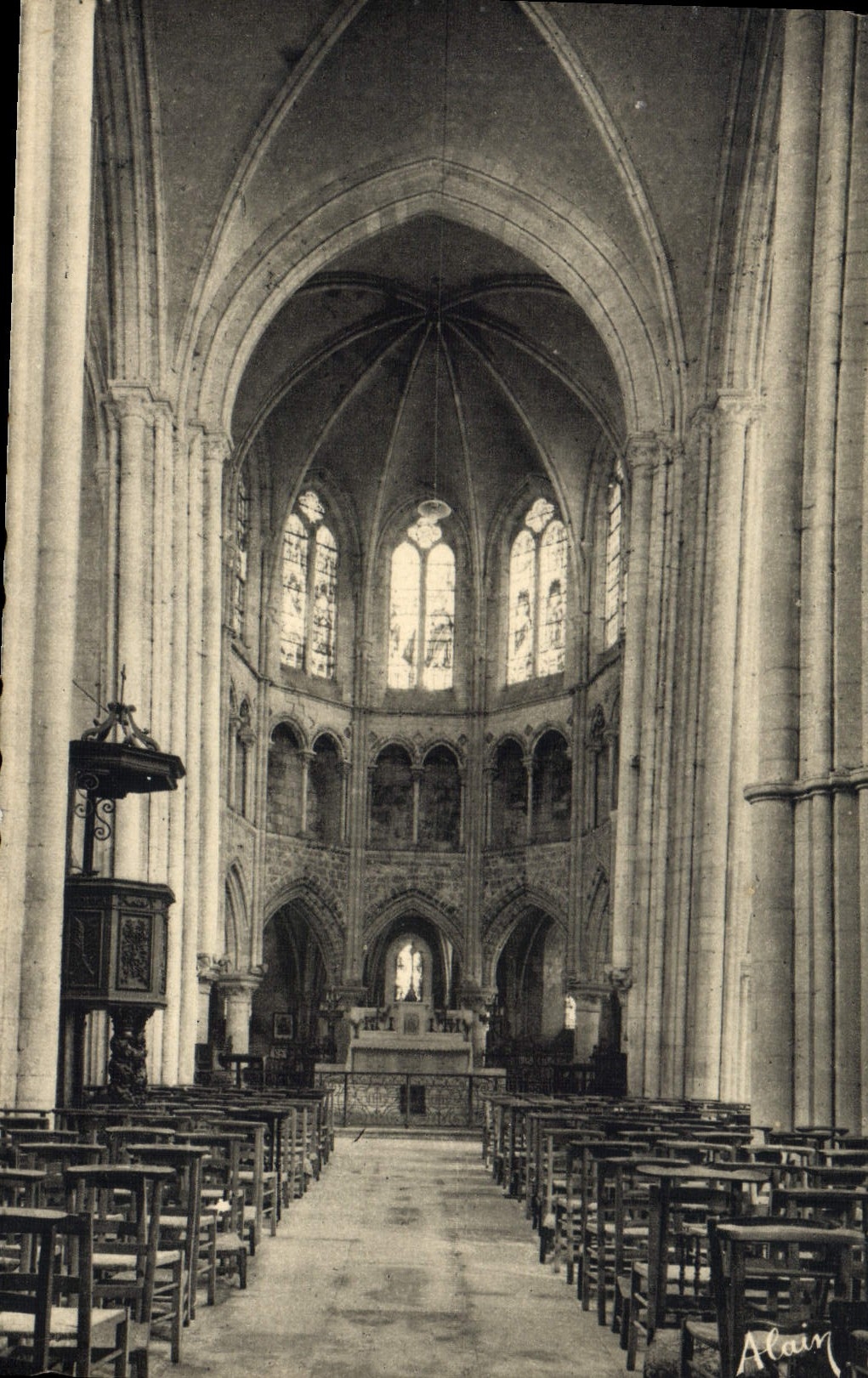 Les Andelys (Eure) — Intérieur de l'Église Saint-Sauveur — Imprimerie de France, Paris