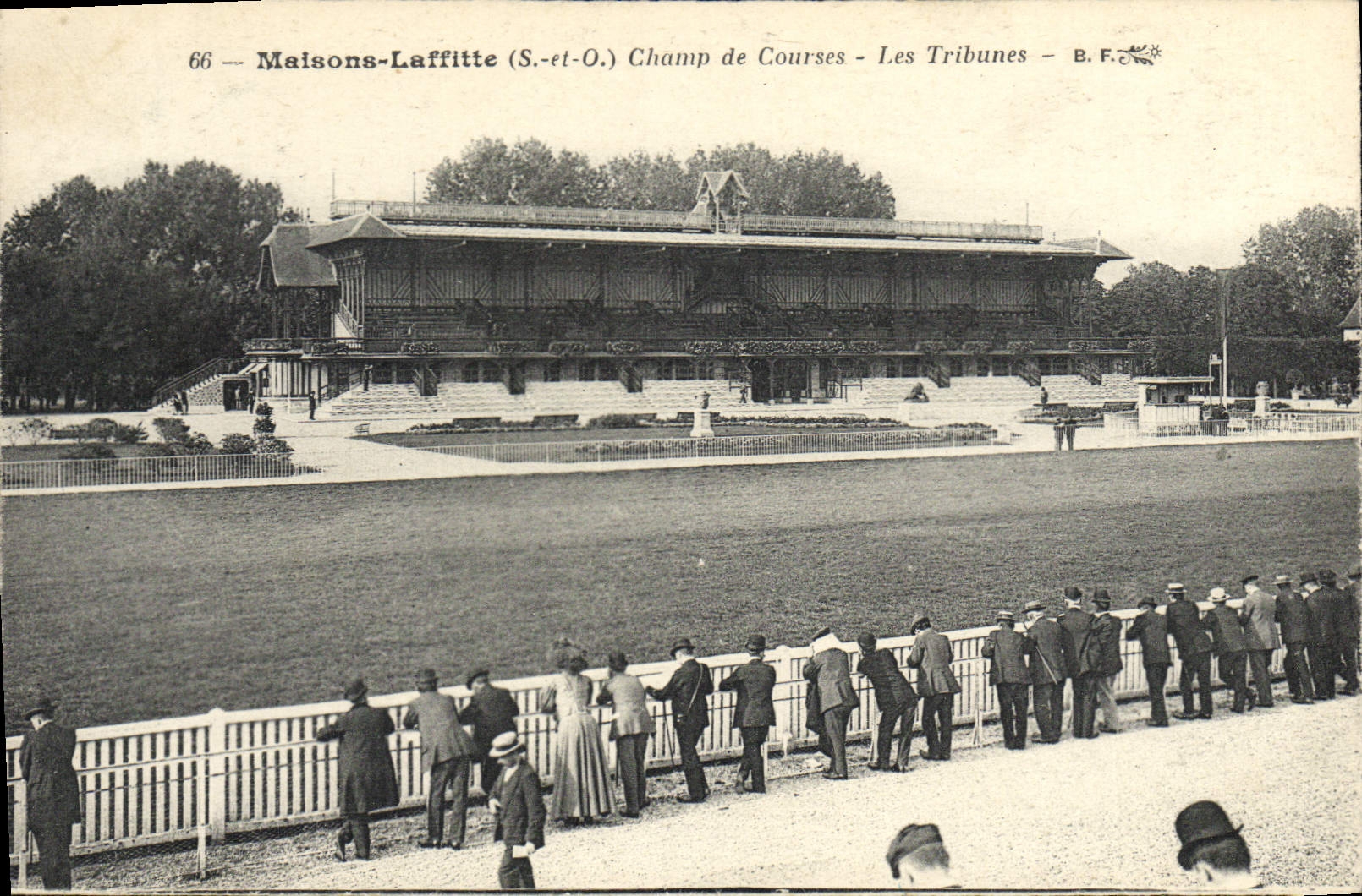 Maison-Laffitte (S.-et-O.) - Champ de Courses - Les Tribunes - B.F.C.