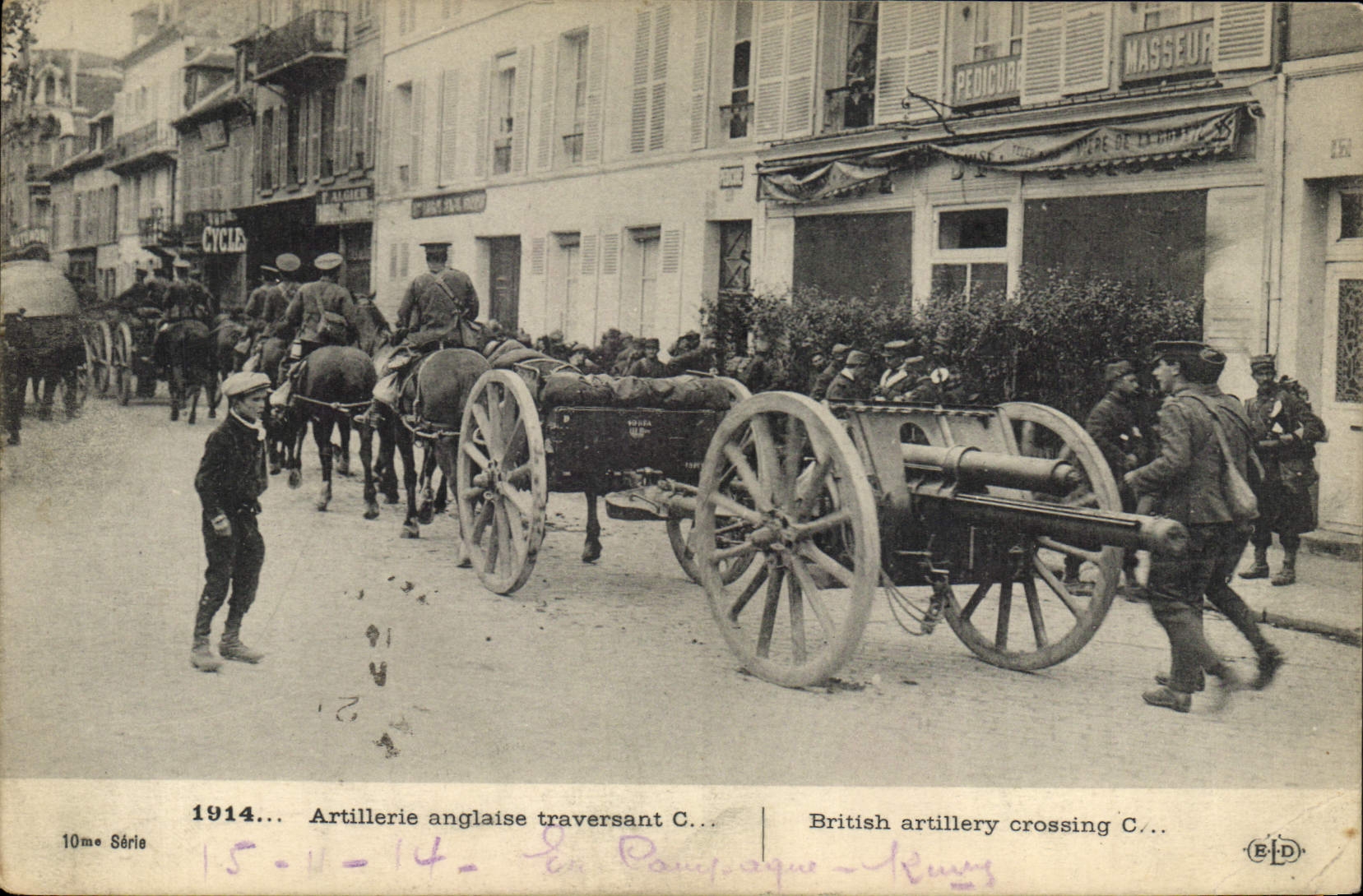 Engelse artillerie doorrijdend C... — 10e serie — Uitgever B.P.D.