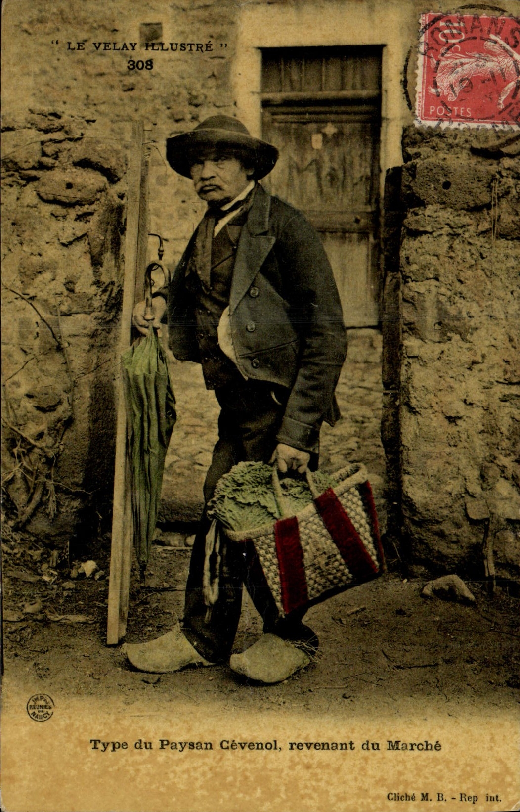 CPA Folklore Type de paysan revenant du marche Le Velay 