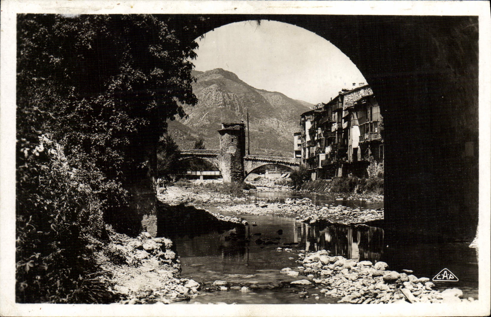 Sospel — Le vieux pont et la Bévéra — C.A.P. (éditeur)
