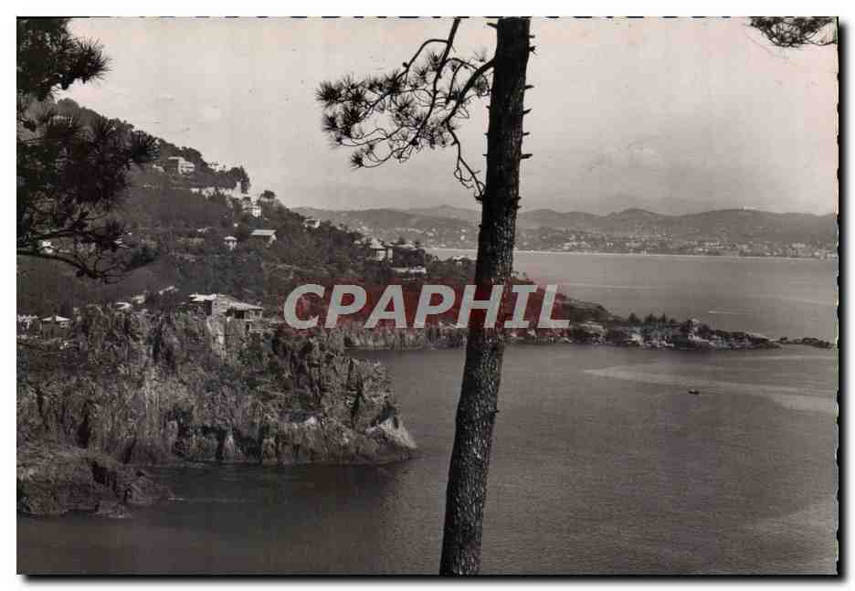 CPM Theoule Villa St Camille Vue de l'Esquillon