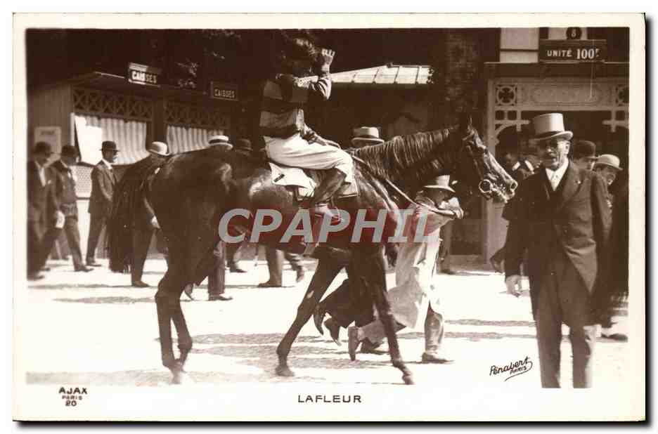 Course de chevaux — Jockey à cheval — Pinafert, Paris