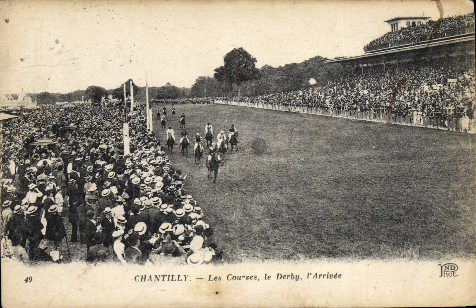 Chantilly — Les Courses, le Derby, l'Arrivée — JND Phot.