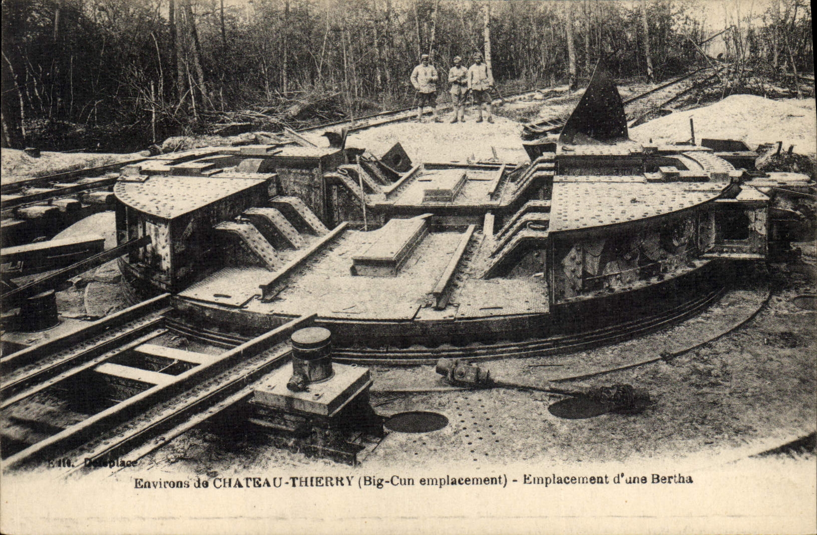 CPA Militaria Environs de Chateau Thierry Emplacement d'une Bertha 