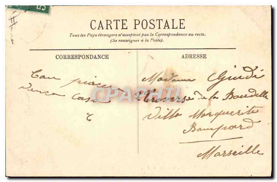 CPA Folklore Auvergne La bourree — Verso