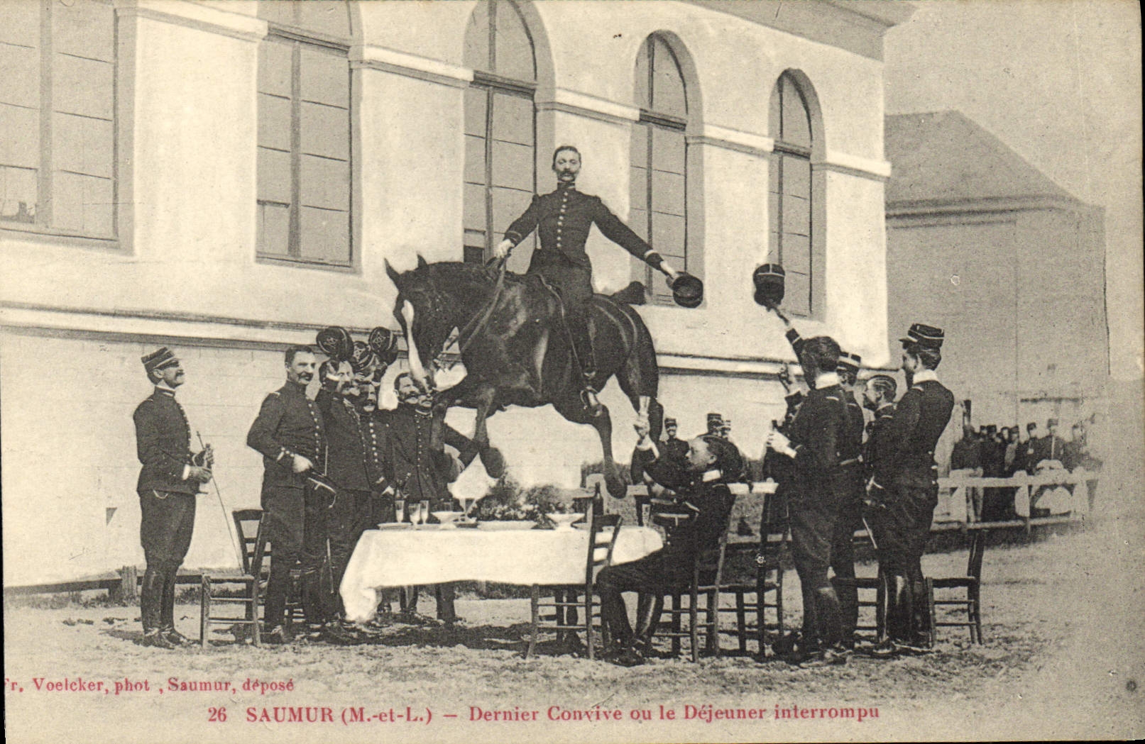 Saumur (M.-et-L.) — L'ultimo Convivio dove il Pranzo interrotto — Fr. Voelcker, fot. Saumur, deposito
