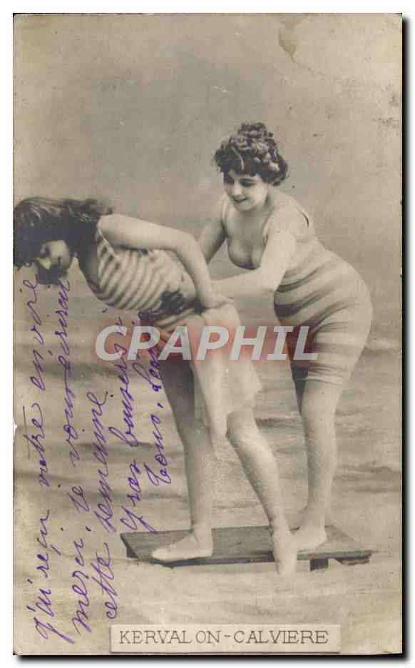 CPA Maillots de bains Femme Kervalon Calviere