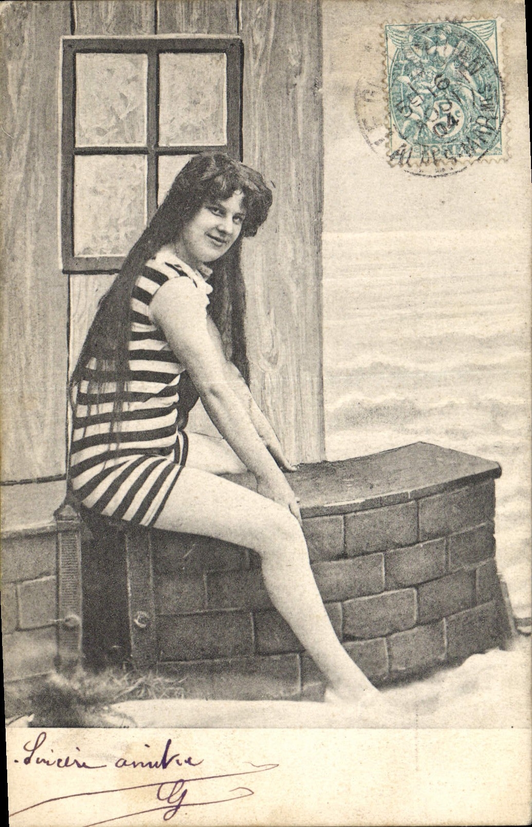 CPA Maillots de bains Femme 