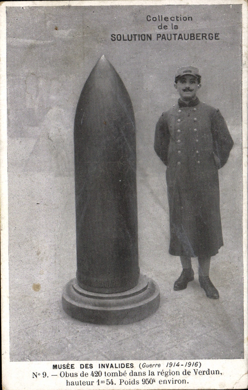 CPA Militaria Paris Musee des Invalides Obus de 420 tombe dans la region de Verdun