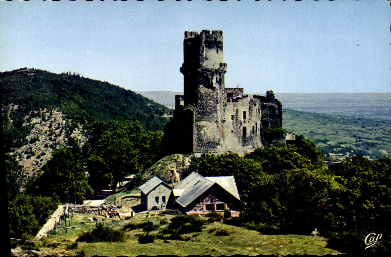 Le Château de Tournœil — Auvergne — Lumicad