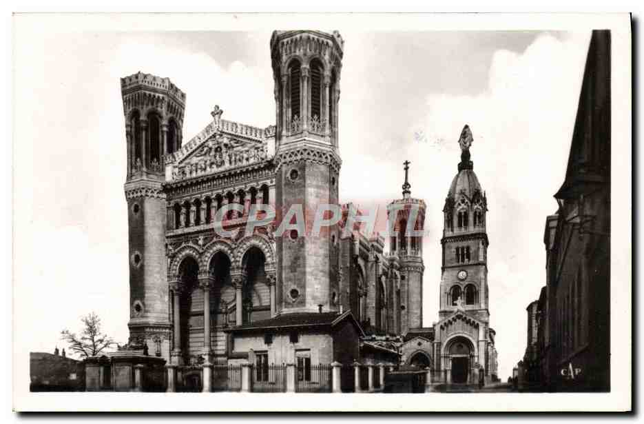 Lyon - La Basilique Notre-Dame de Fourvière — éditeur CAP, n° 27