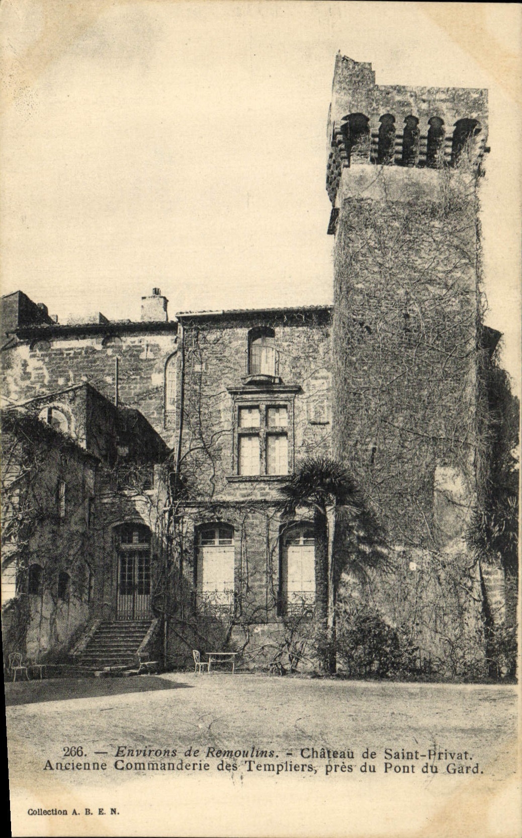 CPA Environs de Remoulines Chateau de Saint Privat Ancienne commanderie des Templiers pres du pont du Gard