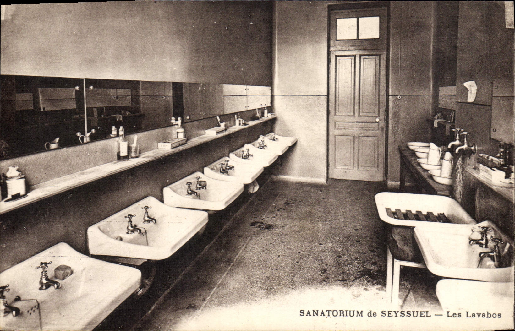 Sanatorium de Seyssuel — Les Lavabos