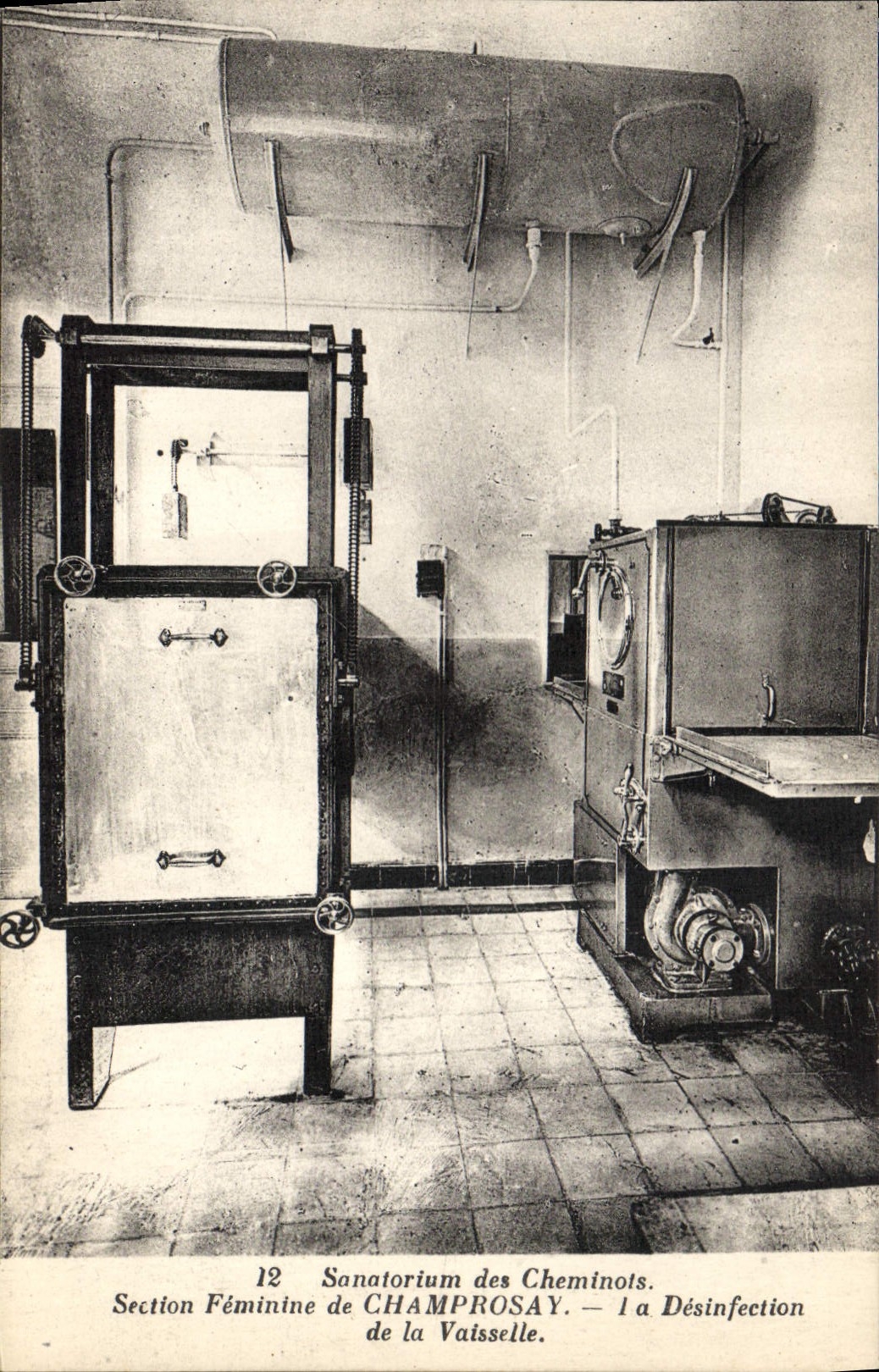 Sanatorium des Cheminots — Section Féminine de Champrosay — Désinfection