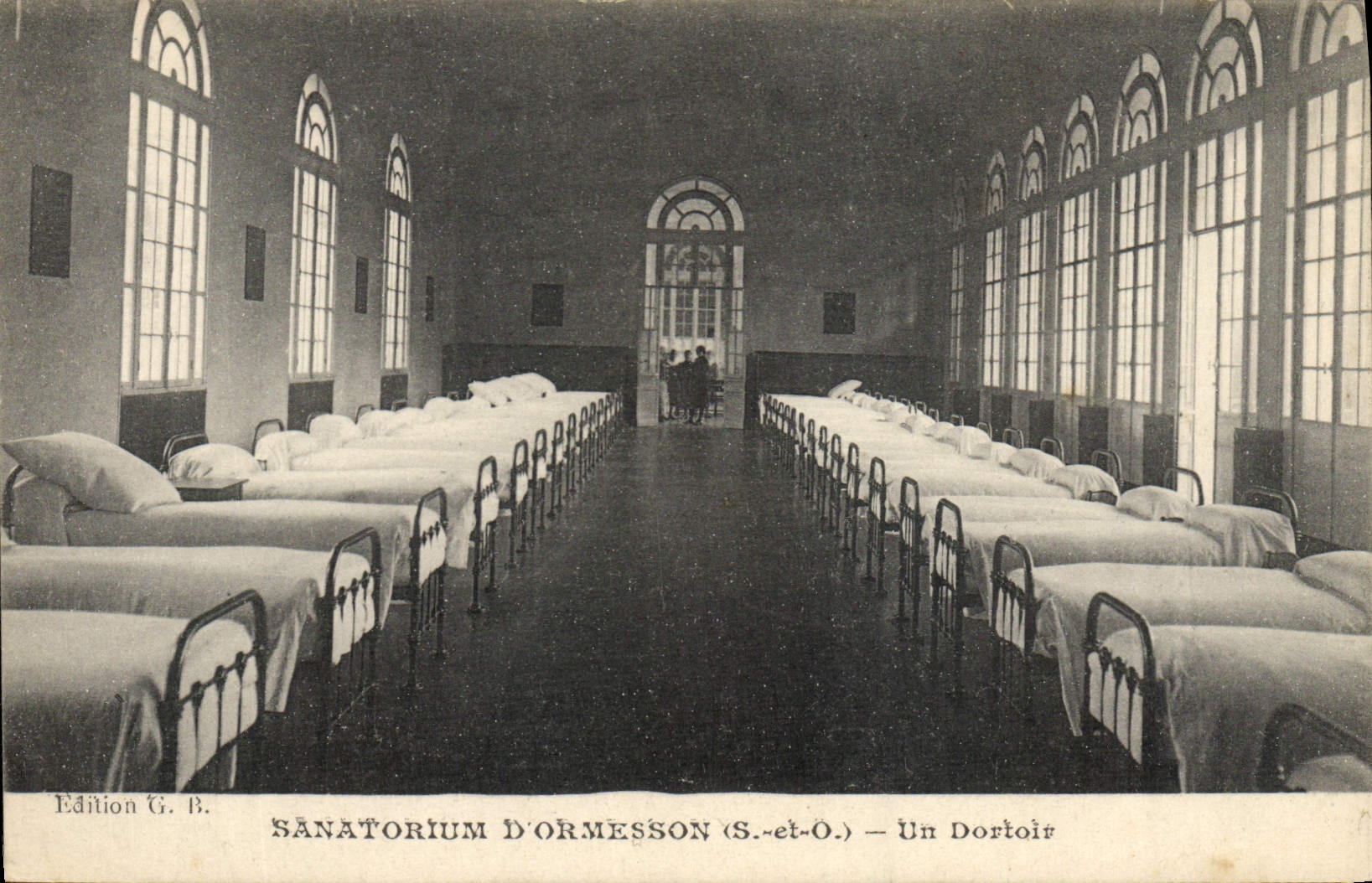 Sanatorium d'Ormesson (S.-et-O.) — Un Dortoir — Édition G. B.