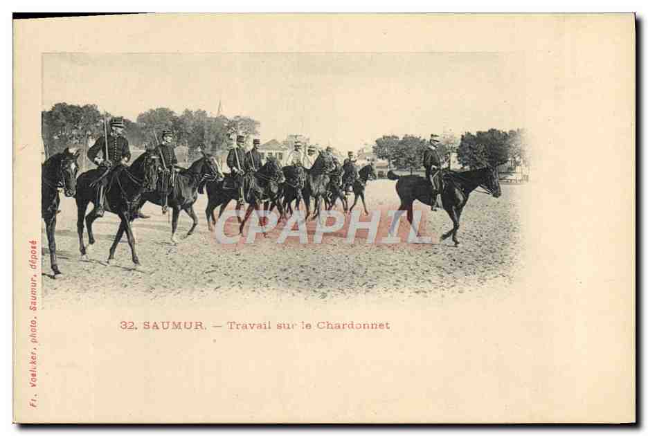 SAUMUR — Travail sur le Chardonnet — Fi. Voelker, Saumur, déposé