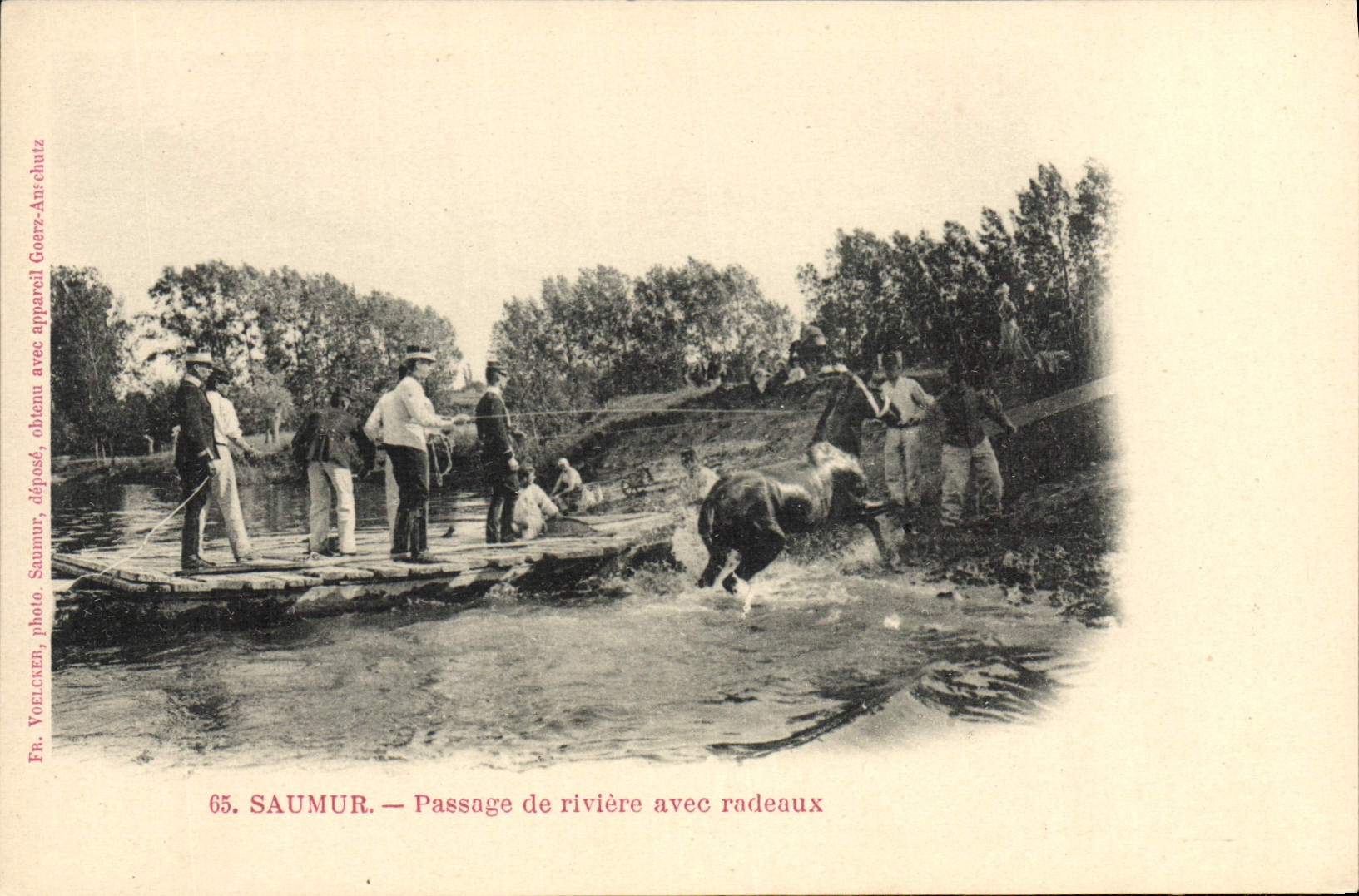 SAUMUR — Passage de rivière avec radeaux — Fr. Voelicken, photo. SAUMUR — déposé, obtenu avec appareil Goerz-Archutz