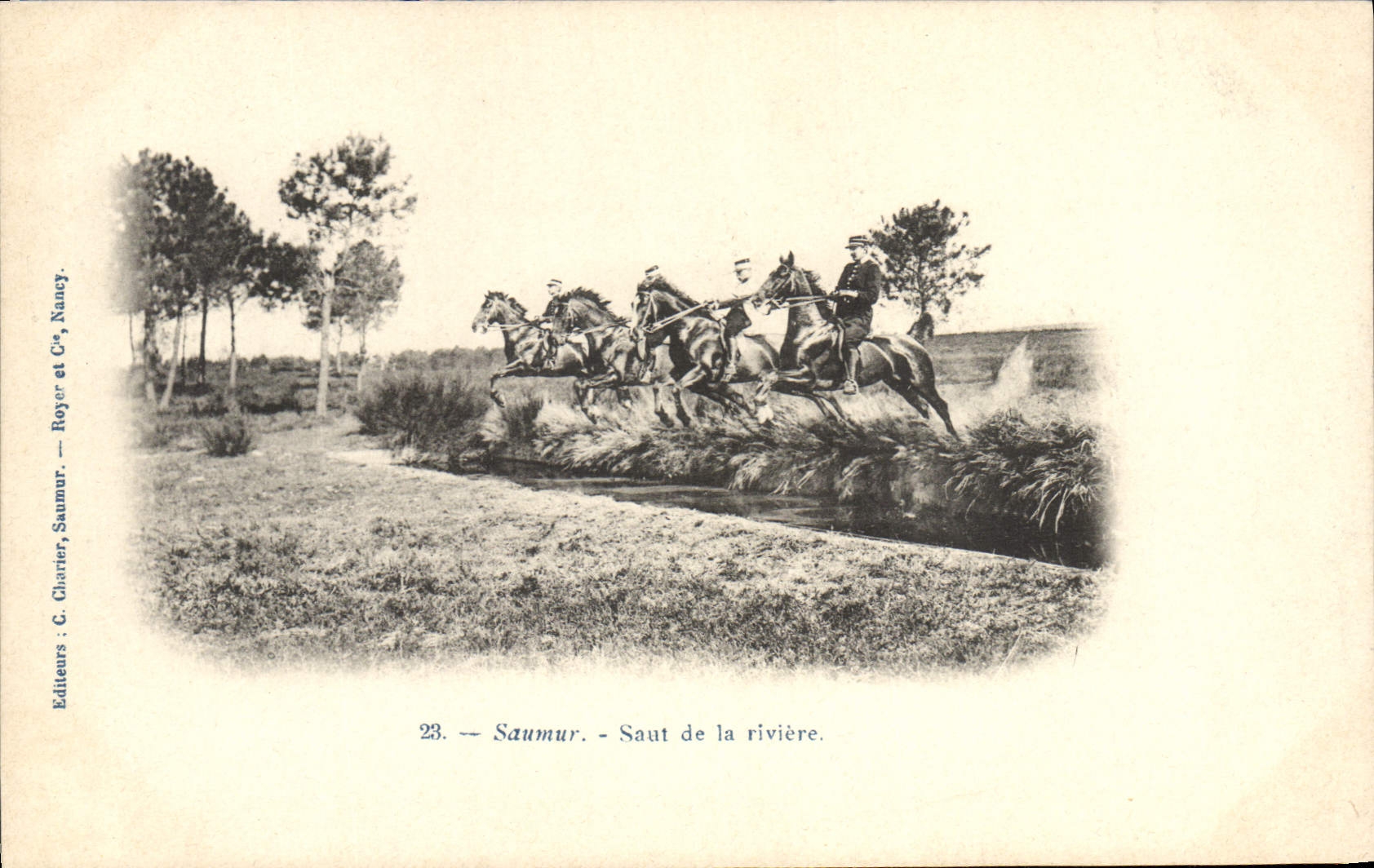 Saumur — Saut de la rivière — Éditeurs : C. Charter, Saumur. — Royer et Cie, Nancy. N° 23