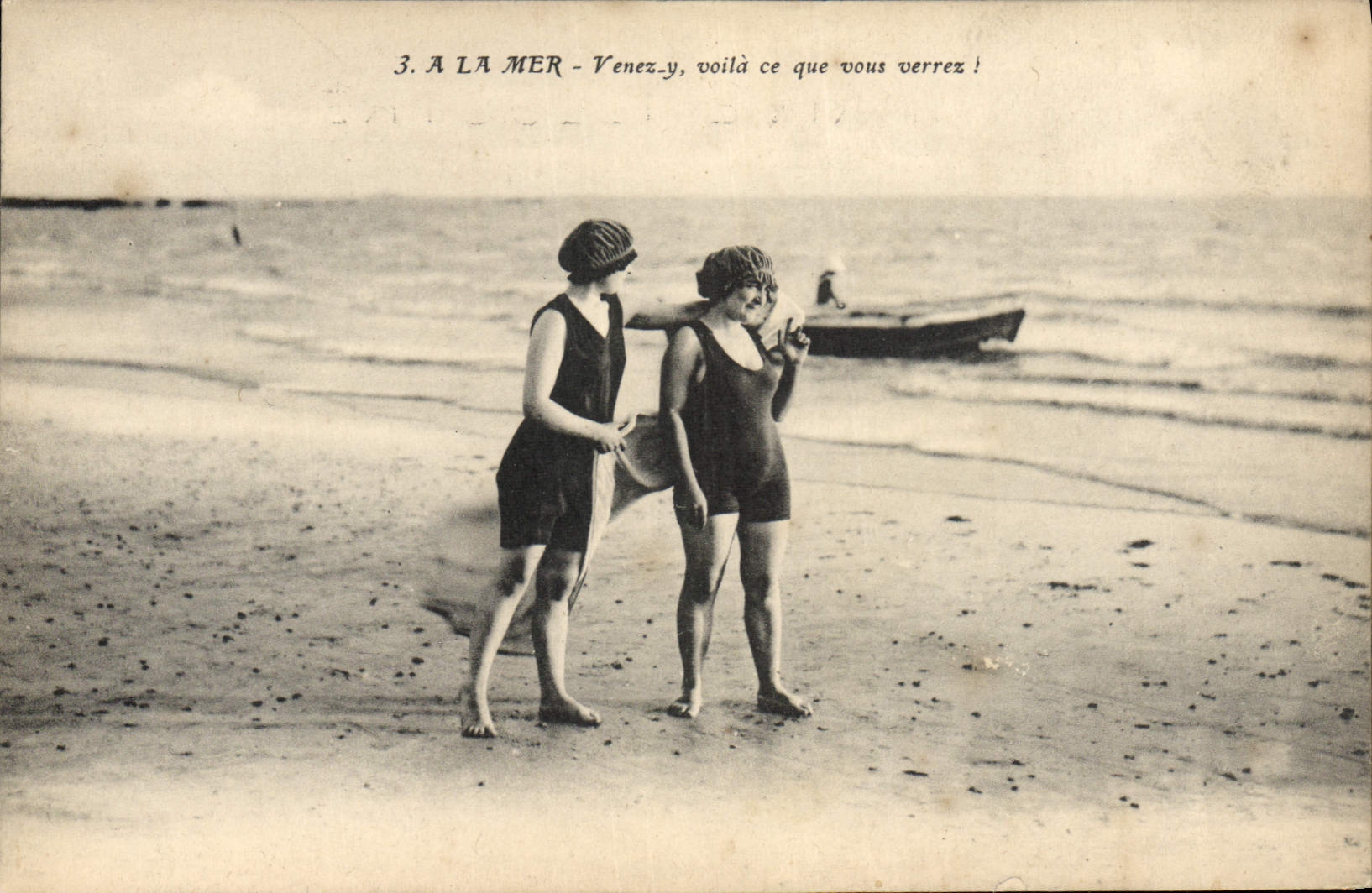 CPA Maillots de bains Femmes