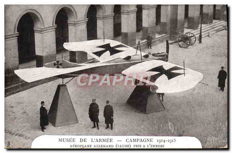 CPA Militaria Paris Musee de l'armee Aeroplane allemand pris a l'ennemi