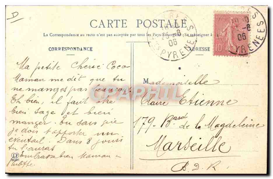 CPA Folklore Hautes Pyrenees Cauterets Laitiere se rendant a la ville Lait Cheval TOP — Verso