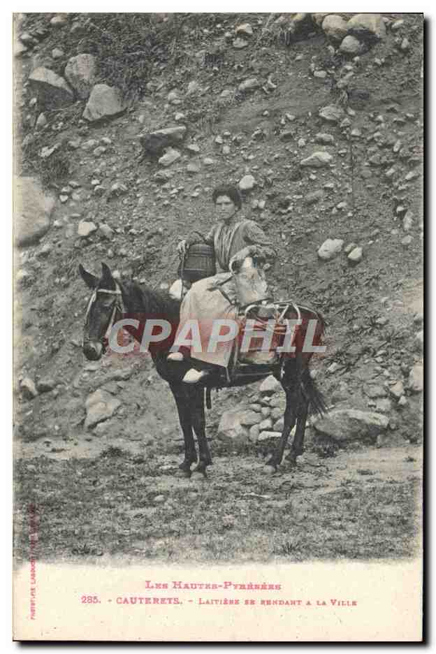 Cauterets - Laitière se rendant à la Ville — Postes de Laroque (n°285)