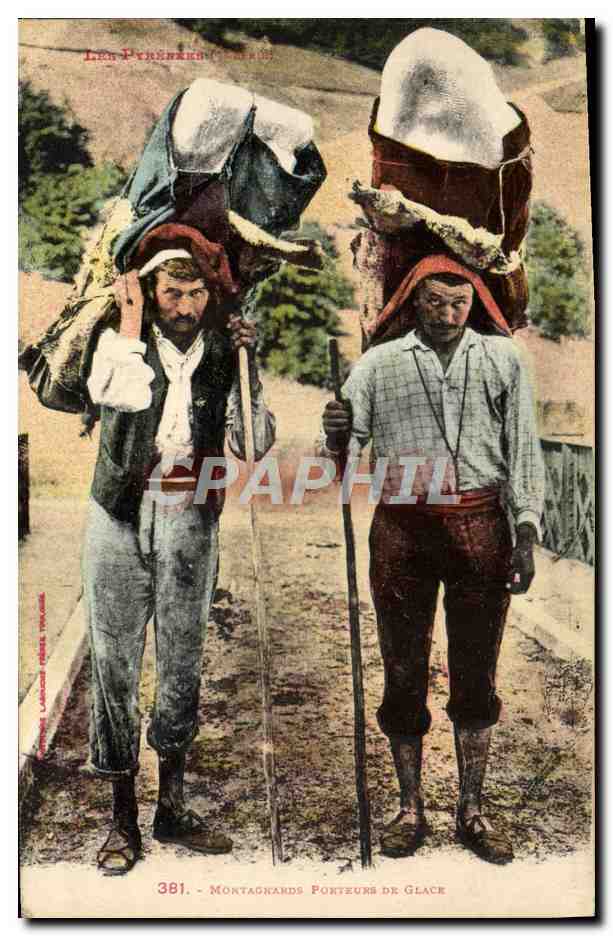 CPA Folklore Montagnards porteurs de glace 