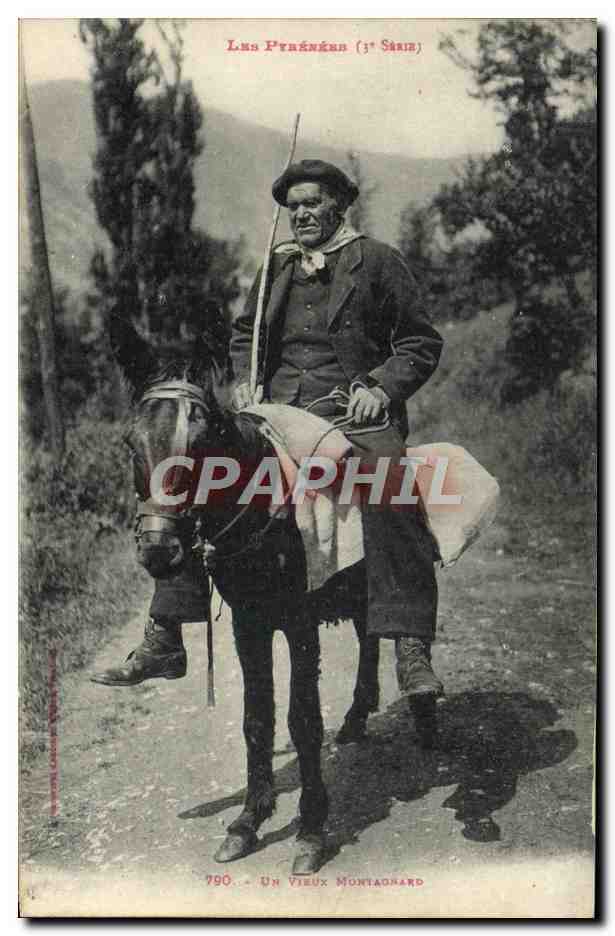 CPA Folklore Pyrenees Un vieux montagnard 