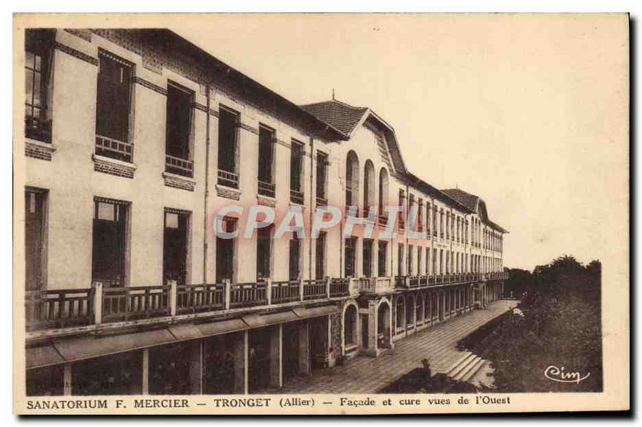 CPA Sanatorium F Mercier Tronget Facade et cure vues de l'Ouest 