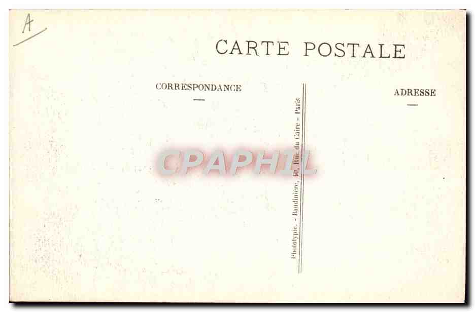 Restos de la góndola de un Zeppelin derribado en Revigny — 950. La Gran Guerra 1914-16. — Lo que queda de la góndola del Zeppelin derribado en REVIGNY por un auto-canon. Visé París 950. Fot. Express. — Reverso