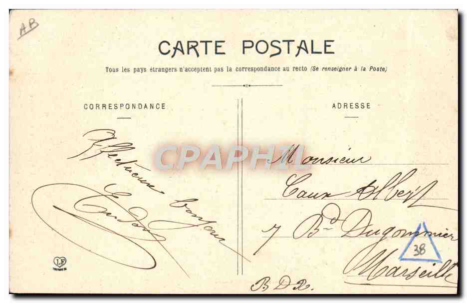 CPA Folklore Pyrenees Ariegeoises Jeune femme de Bethmale  — Verso