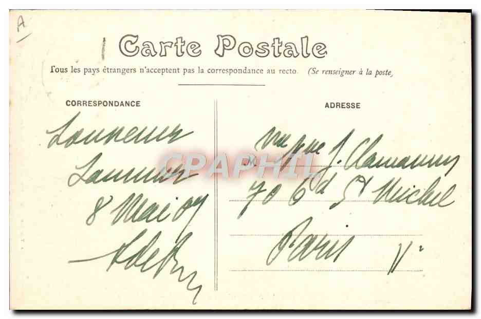 SAUMUR (M.-et-L.) — Sauteur en liberté — Ballotade — Fr. VOLLICKER, phot. Ballotade — Reverso