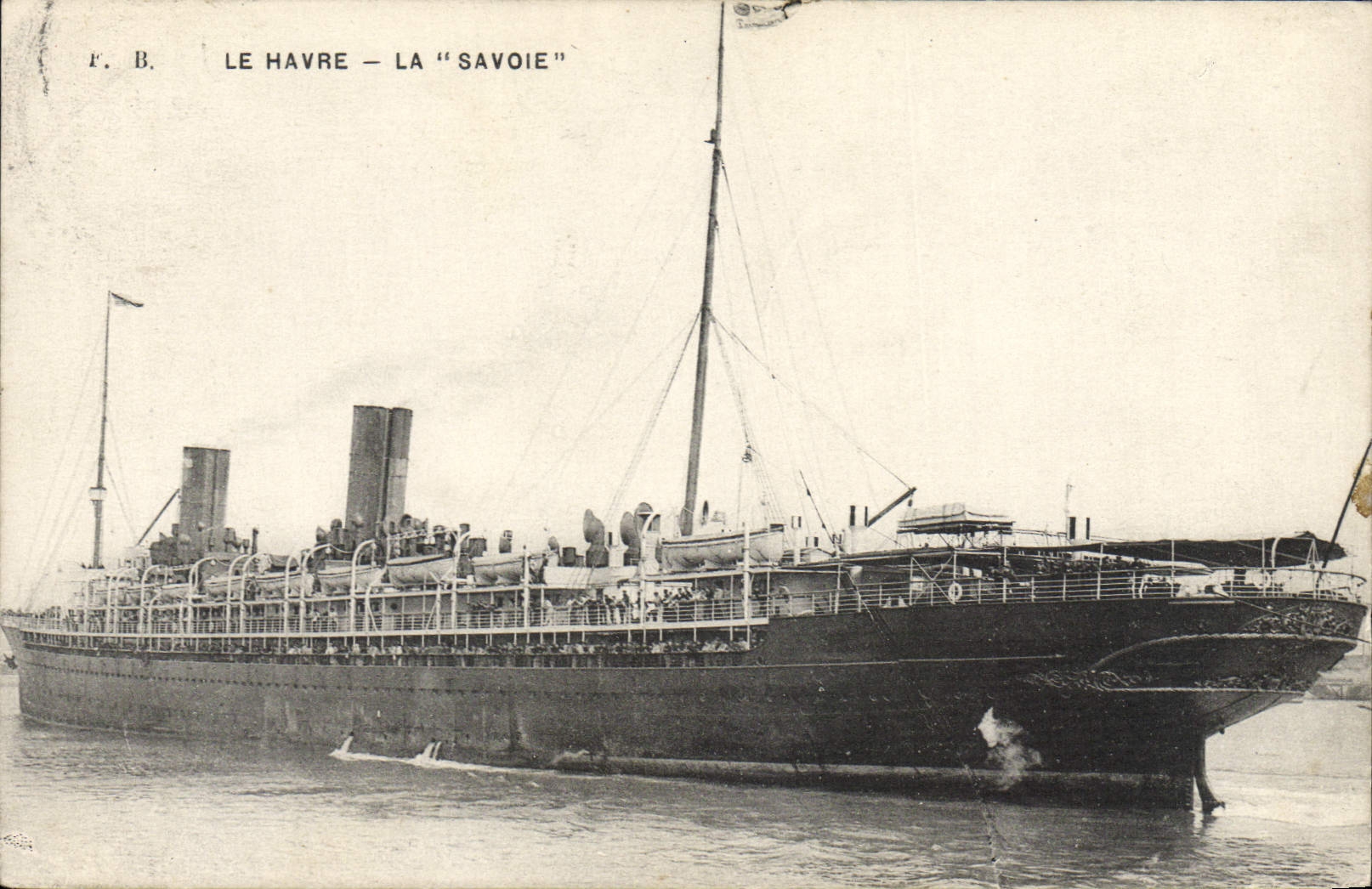 Le Havre — La "Savoie" — F. B.