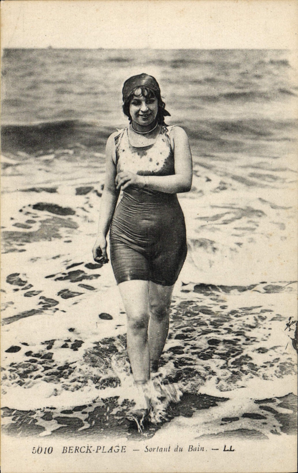 Berck-Plage — Sortant du Bain — LL n°5010