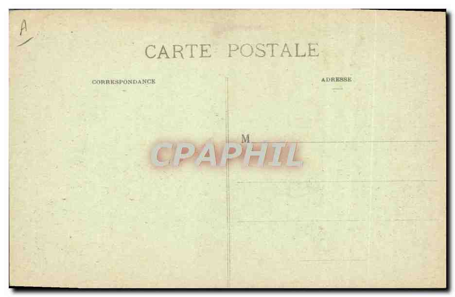 CPA Folklore Type basque Vieille porteuse d'eau — Verso
