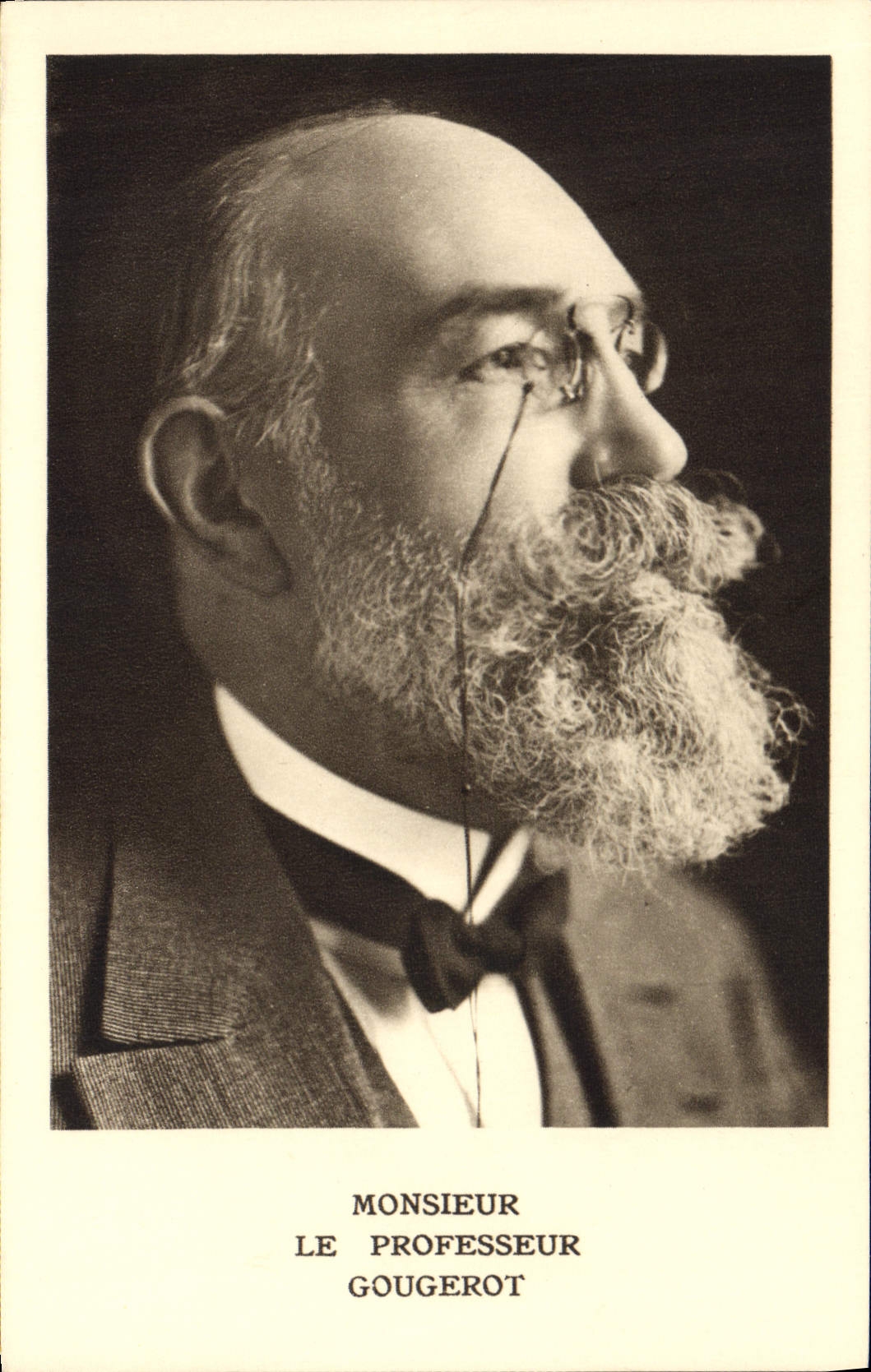 Monsieur le Professeur Gougerot — portrait en noir et blanc — éditeur inconnu