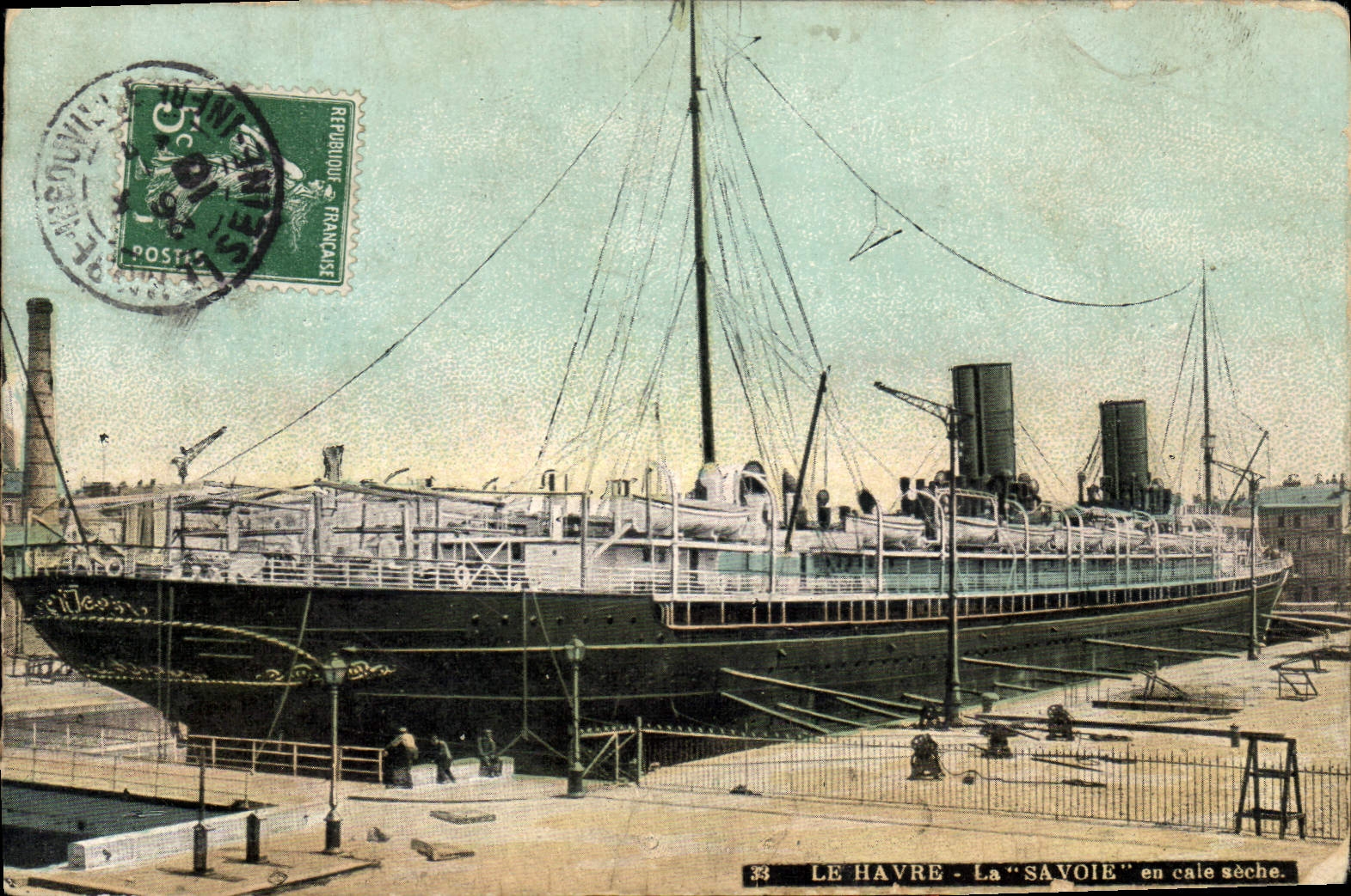 CPA Bateau Paquebot Le Havre en cale seche Le Havre 