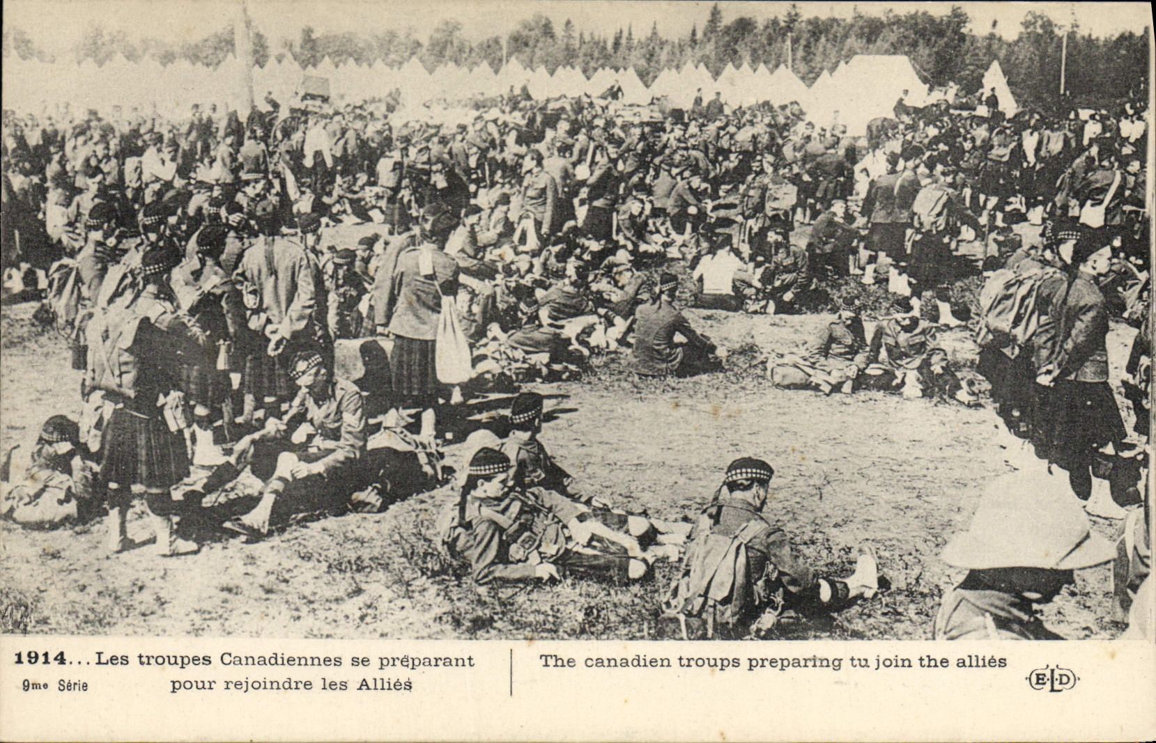 CPA Militaria Les troupes canadiennes se preparent pour rejoindre les Allies 