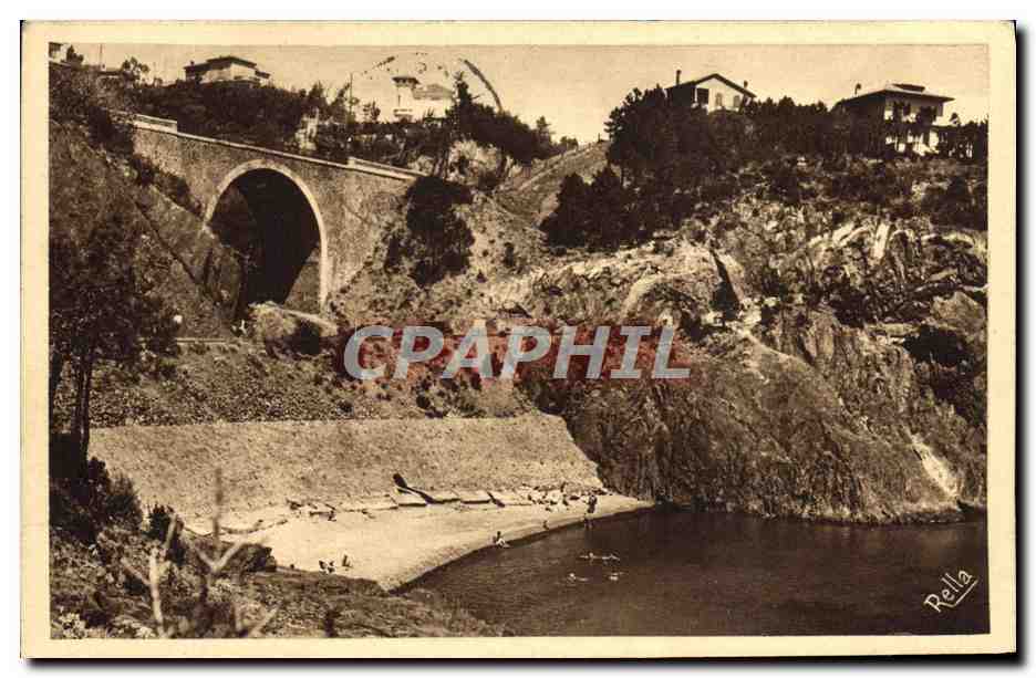 Le pont du chemin de fer à la calanque Notre-Dame — Collection Rella — éditeur Rella